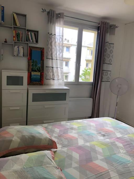 Appartement Balcon, Place De Parking, Centre Ville Valence  Eksteriør bilde
