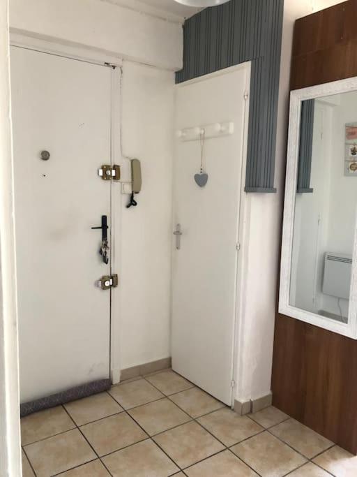 Appartement Balcon, Place De Parking, Centre Ville Valence  Eksteriør bilde